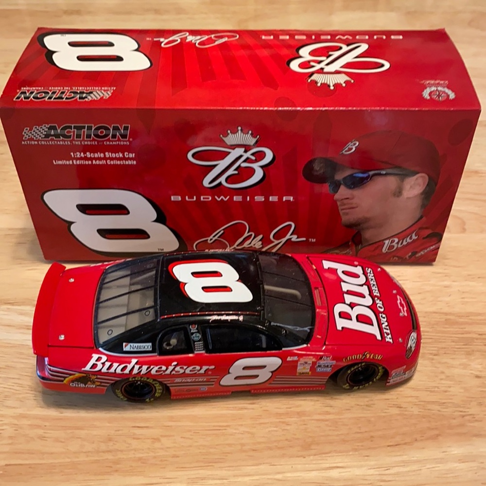Dale Earnhardt Jr #8 Budweiser 2004 1:24 Diecast